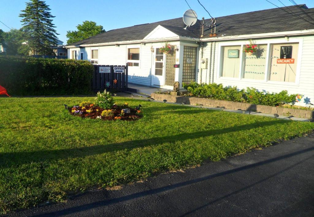 Hillcrest Motel Сейнт Джон Екстериор снимка